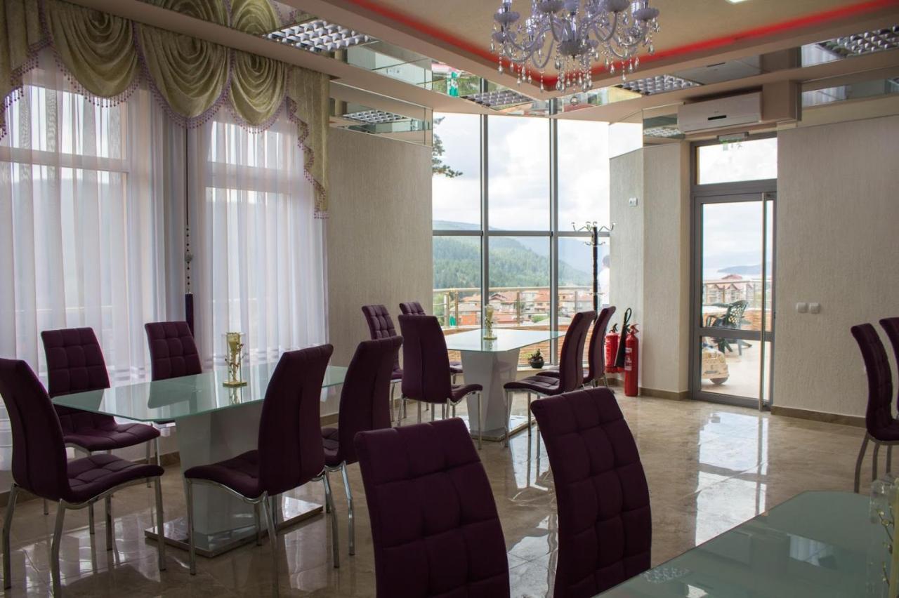 Hotel Safi Dospat Exterior foto
