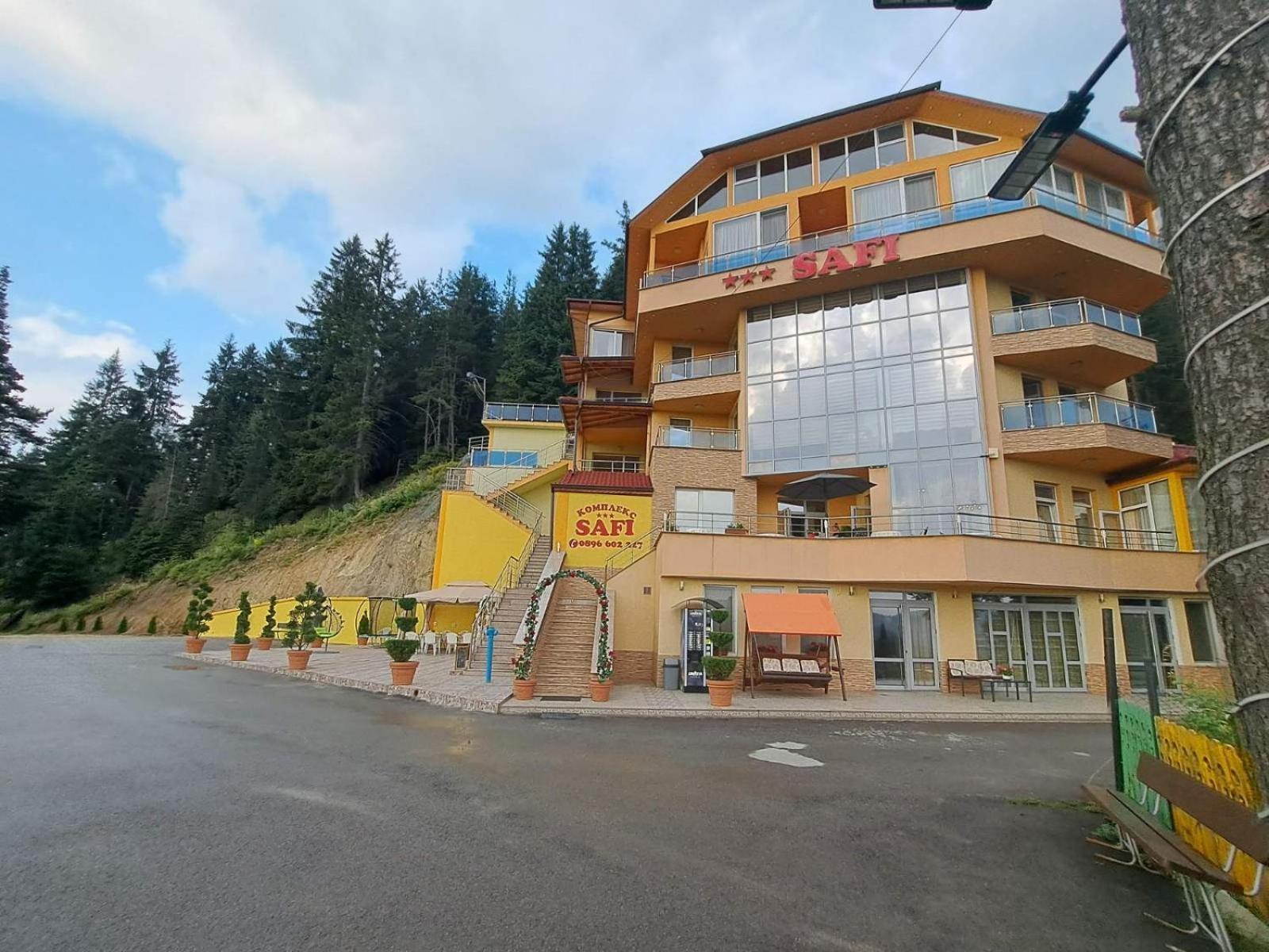 Hotel Safi Dospat Exterior foto