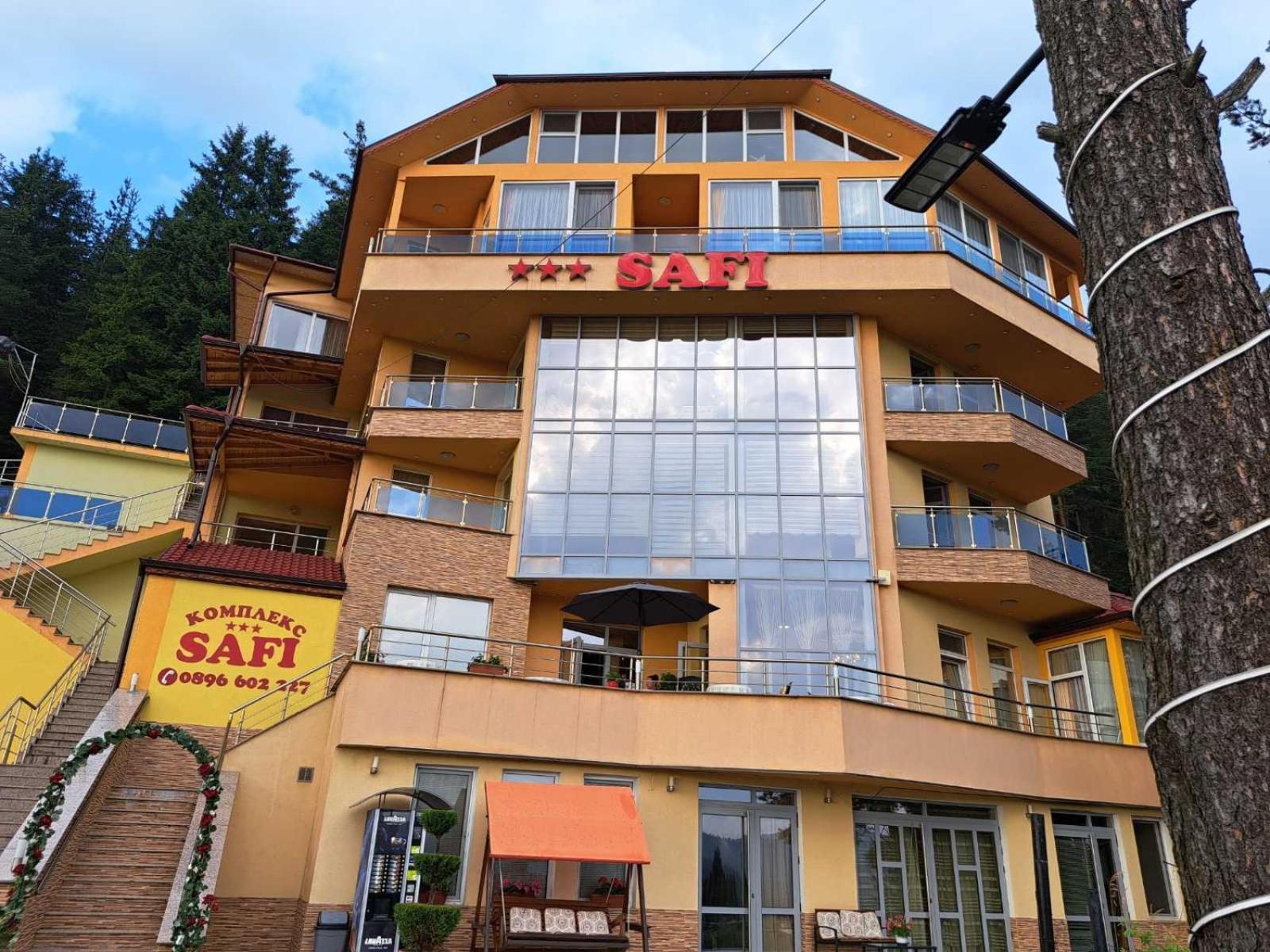 Hotel Safi Dospat Exterior foto